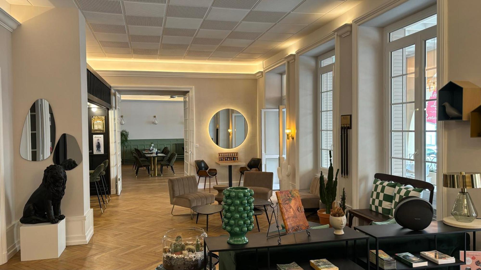 Hotel Grand De Lyon