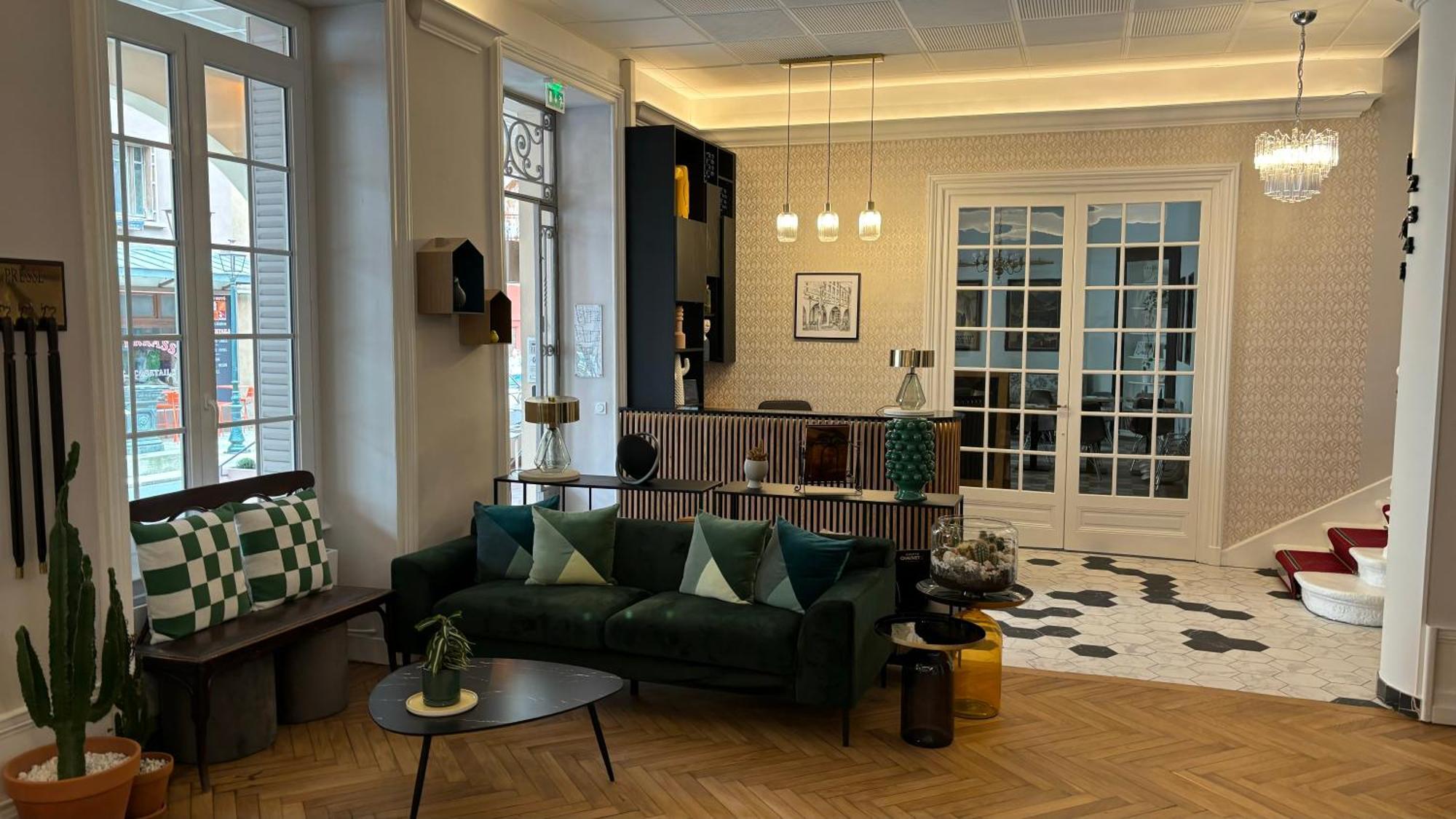 Grand De Lyon 3* Vals-les-Bains
