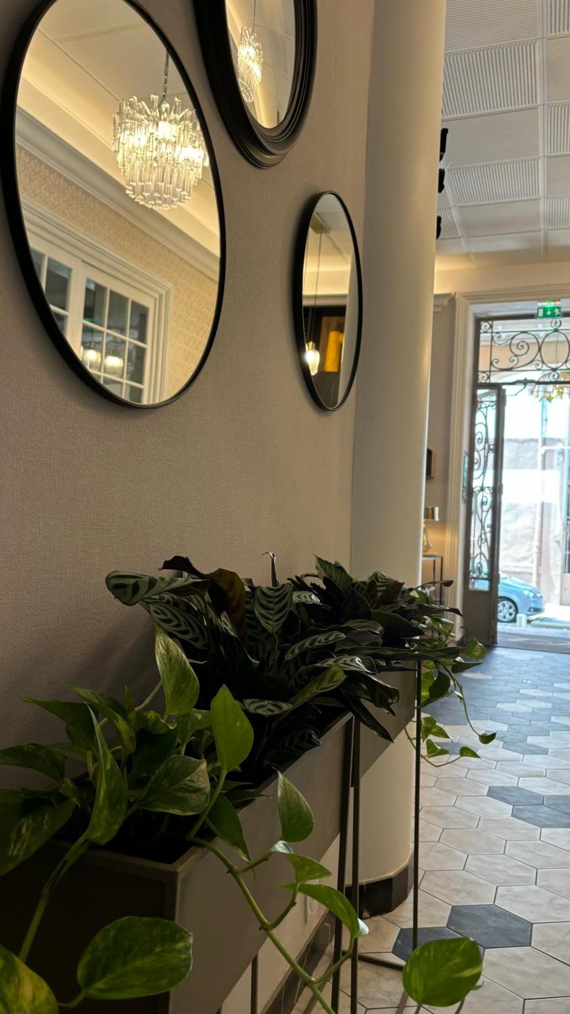 Hotel Grand De Lyon