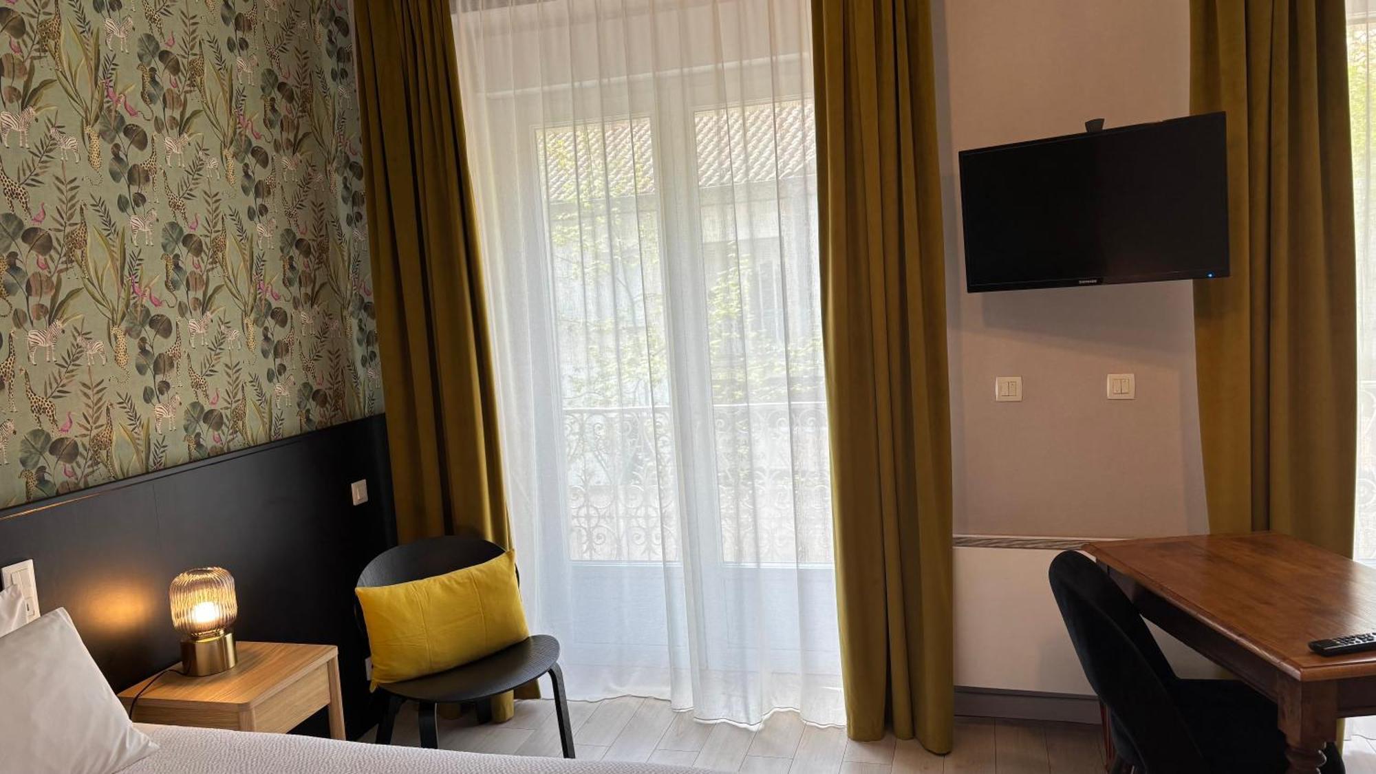 Grand De Lyon 3* Vals-les-Bains