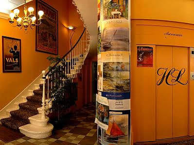 Grand De Lyon Hotel 3*